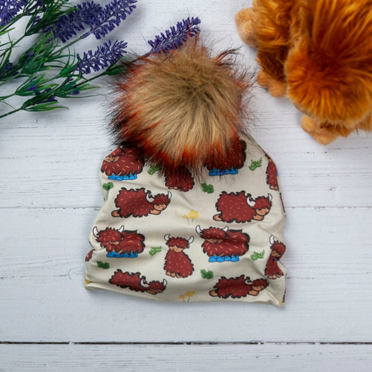 Spring Coos Pompom hat